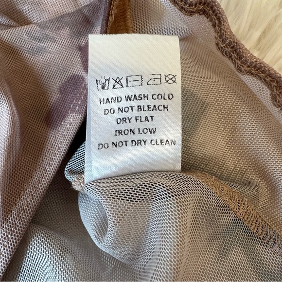 Fashion Nova Women’s Sexy Floral Brown Long Sleeve Bodysuit Size: XL - Picture 8 of 9